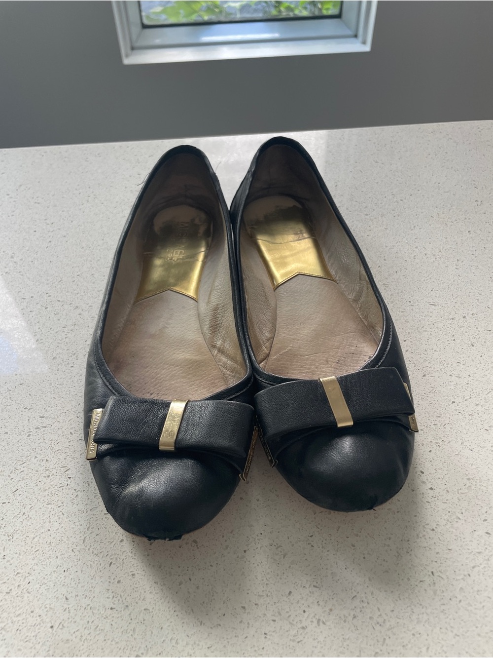 Women’s Black Leather Bow Ballet Flats